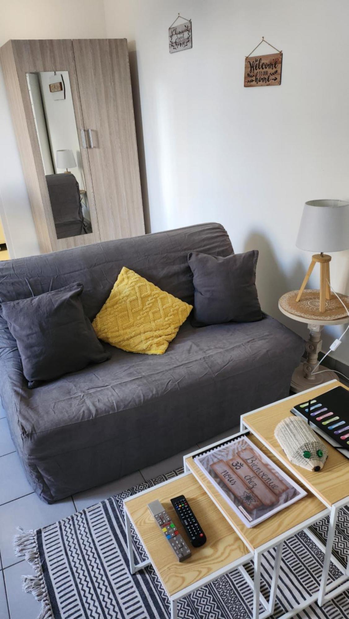 Joli Studio En Centre Ville Faremoutiers Екстер'єр фото