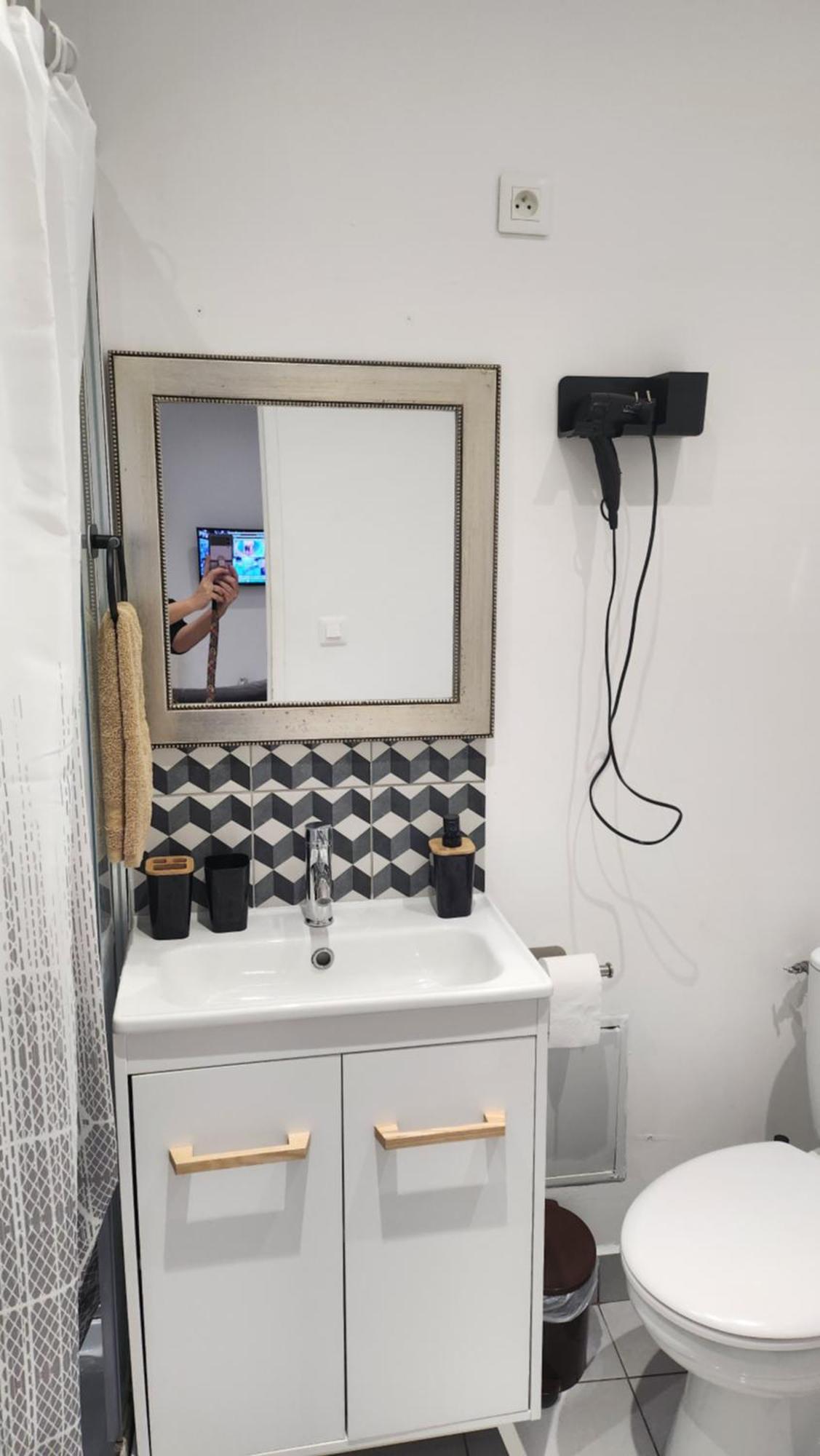 Joli Studio En Centre Ville Faremoutiers Екстер'єр фото